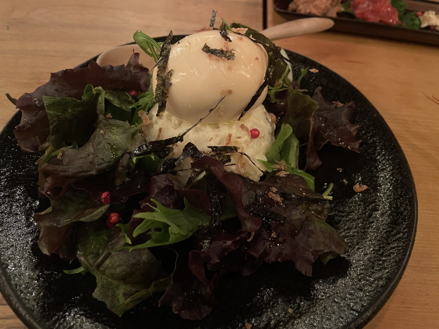 【燻吟かず家】日本酒に合う燻製料理をレビュー【河原町・おしゃれ】 | ふろくどころ。